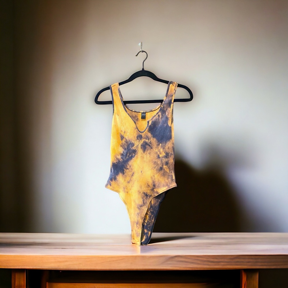 SHEIN Tie-dye Chic Bodysuit (Size XL)